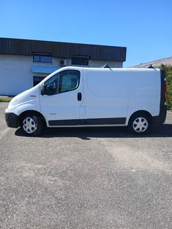 Renault trafic 2.0 dci – 2013 – 166 000 km