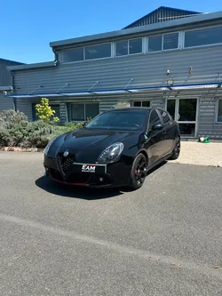 Alfa romeo giulietta veloce quadrifoglio verde