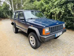 Jeep Cherokee 2.5 TD NACIONAL