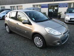 Clio 3 Ph2 1.5 DCI 70ch,4cv,99400kms,2009,Clim....