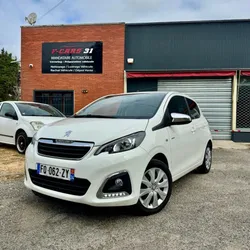 PEUGEOT 108 STYLE 5P 1.0 e-VTi S&S 72 cv / ENTRETIEN À JOUR / RIEN À PRÉVOIR