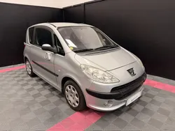 PEUGEOT 1007 1.4 16v 90CV / DISTRI OK