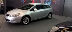 Opel Astra Sports Tourer 1.7 CDTI Cosmo 130CV Nacional