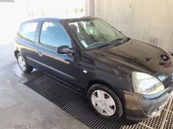 Renault Clio (Sbr7ef)