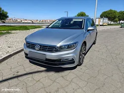 VW Passat Variant 2.0 TDi R-Line DSG