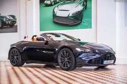 Aston Martin Vantage V8 Roadster