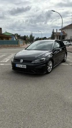 Volkswagen Golf R Golf R Full Extras