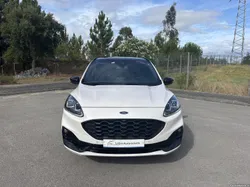 Ford Kuga 2.5 FHEV ST-LINEX