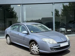 Renault LAGUNA 3 2.0 i 140 cv / Finition expression
