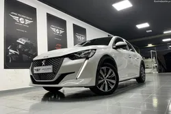 Peugeot 208 e-208 Active 136cv Nacional e apenas 52 000 kms