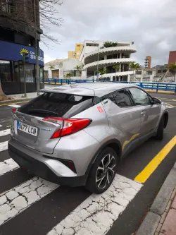 TOYOTA C-HR 180H Advance