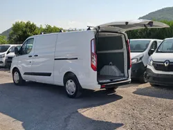FORD CUSTOM L2H1, Hayon et double porte latérale