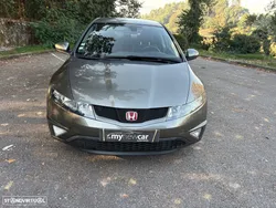 Honda Civic 1.6 ES Exclusive Hi-Tech