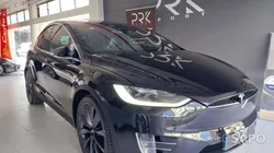 Tesla Model X 90D de 2016