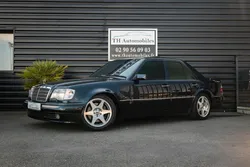 MERCEDES 500 E 500 LIMITED W124 320 BVA / Edition limitée 500 exemplaires / fabrication Porsche / sieges elec cuir / climatisation / toit ouvrant / suivi mercedes / etc...