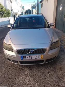 Volvo V50 2.0 HDi Trocas