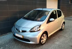 Toyota Aygo 1.0i 4 portas