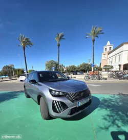 Peugeot 2008 PureTech 130 EAT8 GT