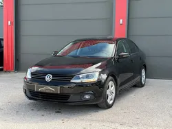VOLKSWAGEN JETTA 1.2 TSI 105 Confortline