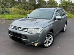 Mitsubishi Outlander Diesel 7 lugares Motor 2.2 150CV de Corrente