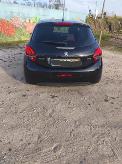 Peugeot 208 1.2 PureTech Style