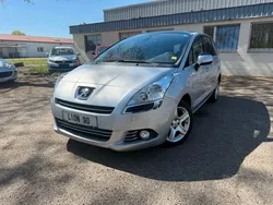 Peugeot 5008 1,6L 110CH VO416
