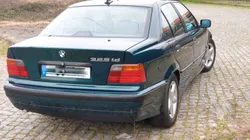 BMW 325 TDS