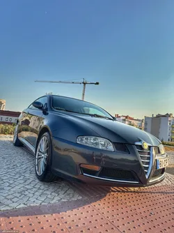 Alfa Romeo GT 1.9 JTD 150cv By Bertone