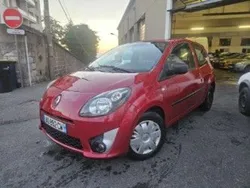 Renault twingo ii 1.2 16v 75cv *finition expression* *clim auto* *d.a* *moteur fiable