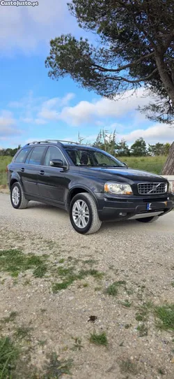 Volvo XC90 2.4D 7L