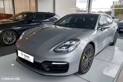 Porsche Panamera Sport Turismo 4 E-Hybrid Platinum Edition