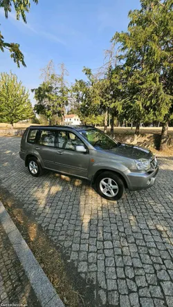 Nissan X-Trail 4 WD - 2.2 Disel