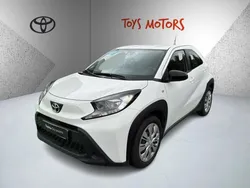 Toyota aygo x 1.0 VVT-i 72 Dynamic S-CVT