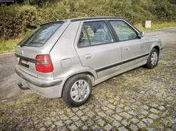 Skoda Felicia Van 1.9 GLX D - D. Assistida - 5 Portas - 1 Dono - Gancho de Reboque