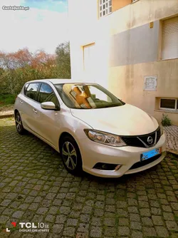 Nissan Pulsar visia