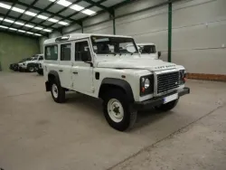 LAND ROVER Defender 110 SW E