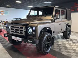 Land Rover Defender 110 Crew Cab TD4 / Rénovation et préparation Invicta