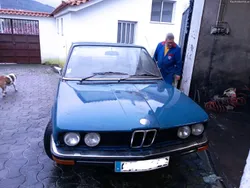 BMW 518 E12