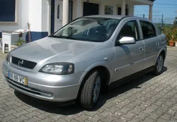 Opel Astra Impecável
