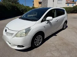 Toyota Verso 2.0 D4D 126 SKY VIEW / CLIM / 1ERE MAIN