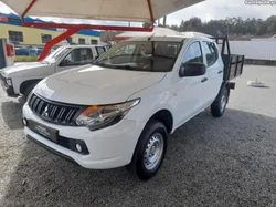 Mitsubishi L200 Cabine Dupla 4x2 2.4 DI-D 154cv Invite 2016