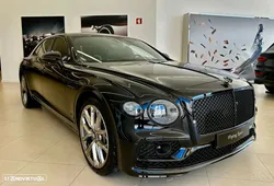 Bentley Flying Spur Hybrid S