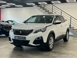 Peugeot 3008 II Active Business 1.5 BlueHDi S&S 130 cv / CarPlay / Attelage