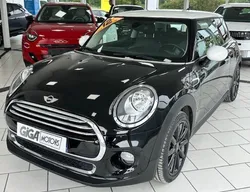 MINI Cooper 3 portes Edition Blackfriars – BVA – 136 ch – 99 521 km – 14 990