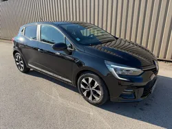 Renault Clio 5 V 1.0 Tce 90 cv s&s bvm6 Évolution / 1*main / Led CarPlay / 2023 / 49.000km / révisée / 11.990 euros Garantie 6 mois