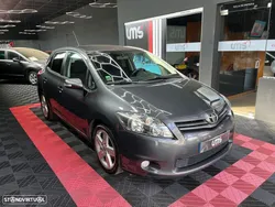 Toyota Auris 1.4 D-4D Exclusive