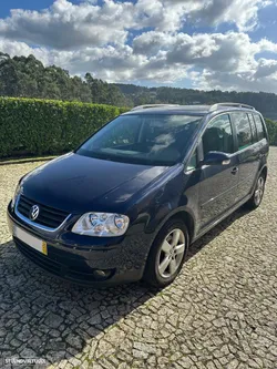 VW Touran 2.0 TDI Highline 7L DSG