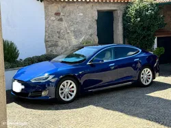 Tesla Model S 75D AWD