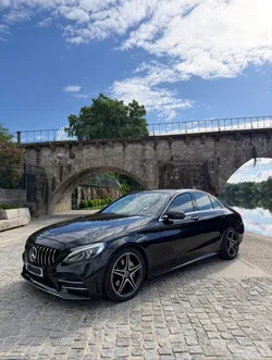 Mercedes-Benz C 220 d AMG 7G TRONIC-PLUS
