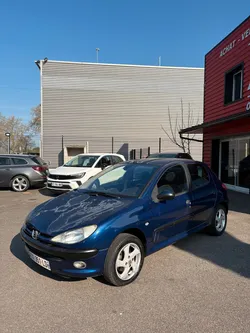 PEUGEOT 206 1.6i 110ch XT